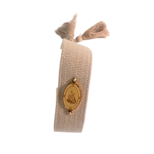 Load image into Gallery viewer, Schoenstatt Virgin Bracelet