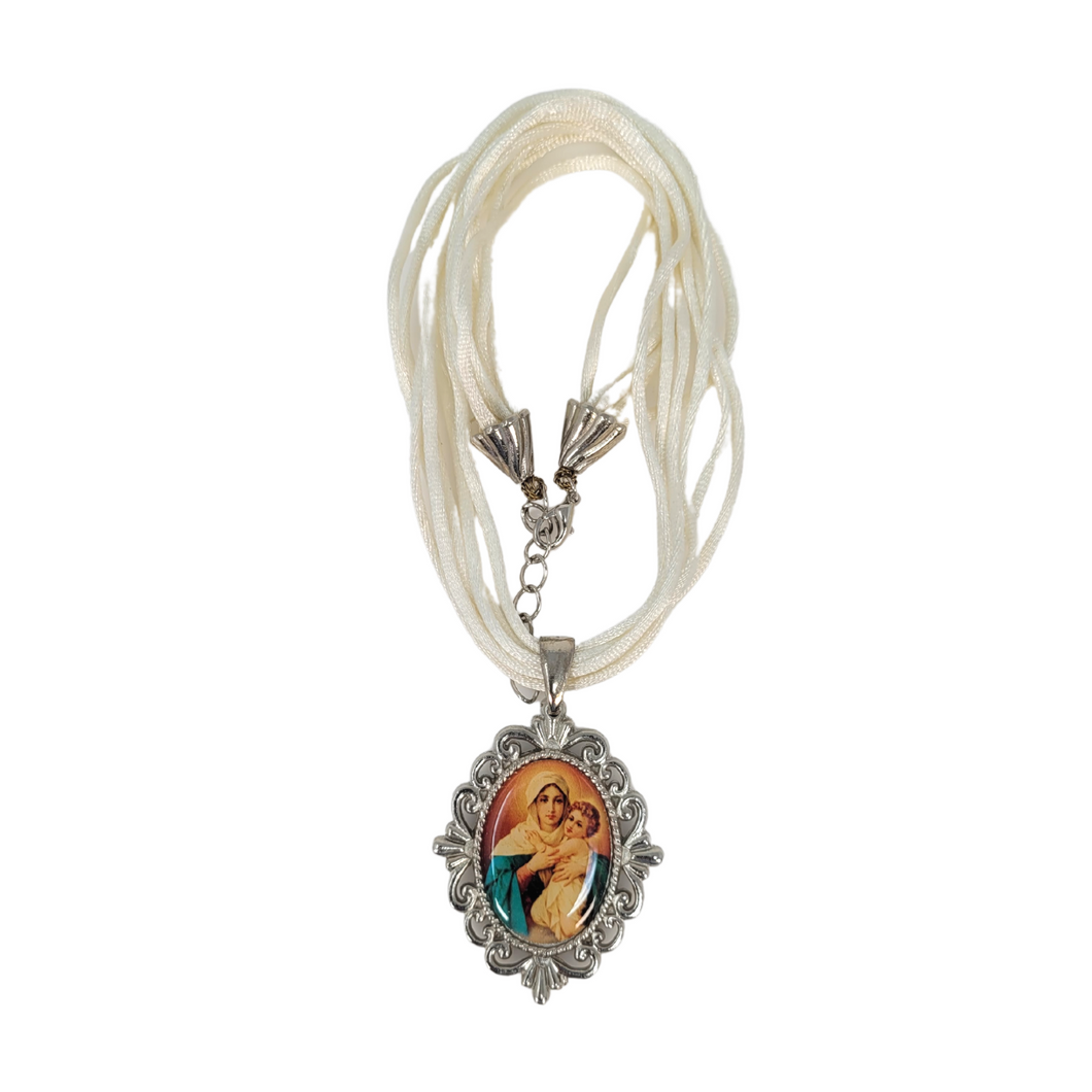 Mouse Tail Thread Necklace with Our Lady of Schoenstatt Medal Silver Type. White Color